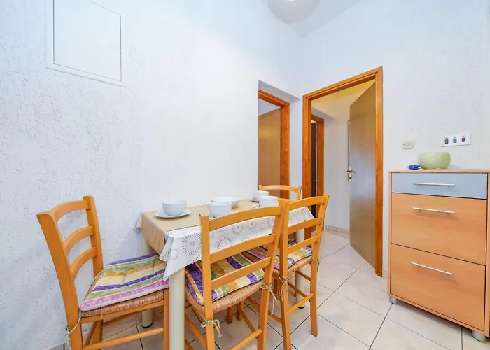 Filipovi - One Bedroom With Terrace And Sea View A3 Daire *