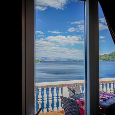 Filipovi - One Bedroom With Terrace And Sea View A3 Sobra