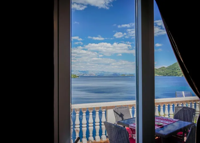 Filipovi - One Bedroom With Terrace And Sea View A3 Sobra